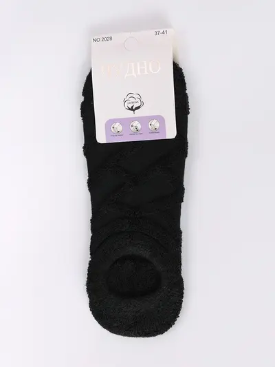 Носки черные с геометричной вышивкой